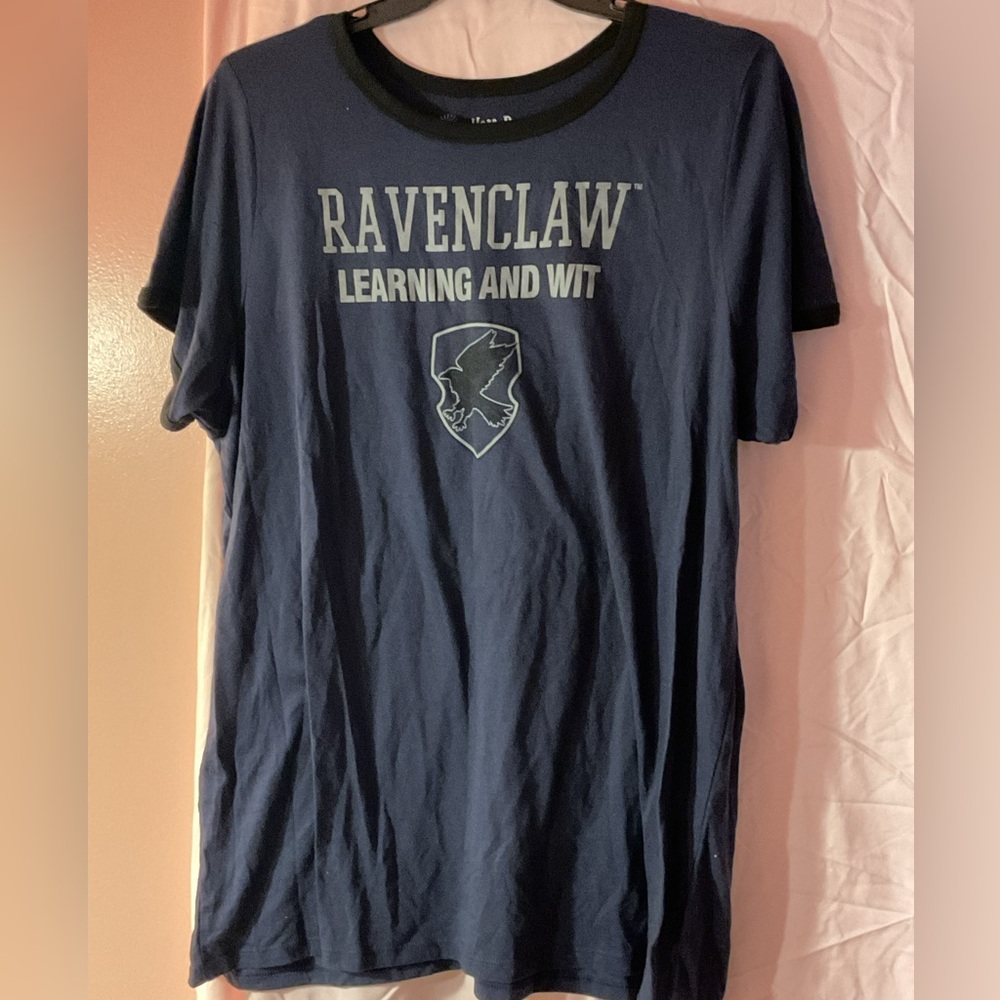 Warner Bros. Harry Potter Ravenclaw Graphic Tee - Navy and Black